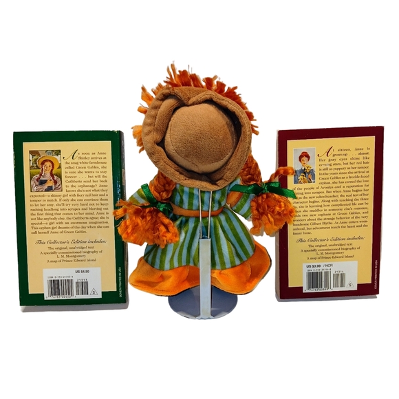 ANNE OF GREEN GABLES DOLL PLUS New PB Books #1 & 2 Special Collectors' Editions - Picture 2 of 4